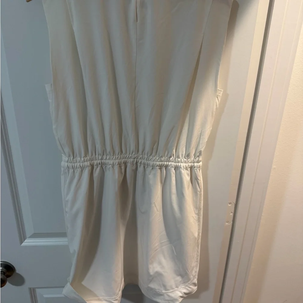 CAlia Cream Sleeveless Dress - Picture 4 of 4